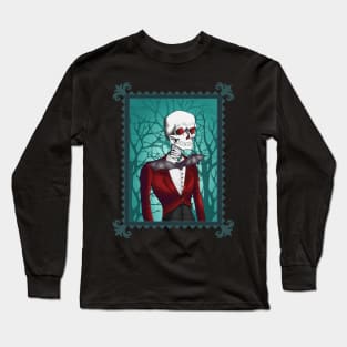 Sinister smile of a skull Long Sleeve T-Shirt